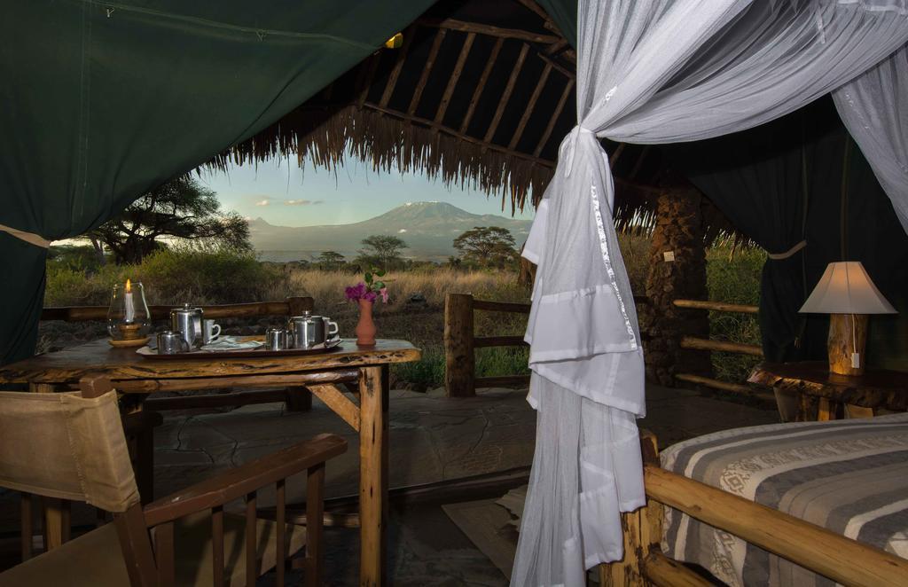 Kibo Safari Camp Villa Amboseli Exterior photo