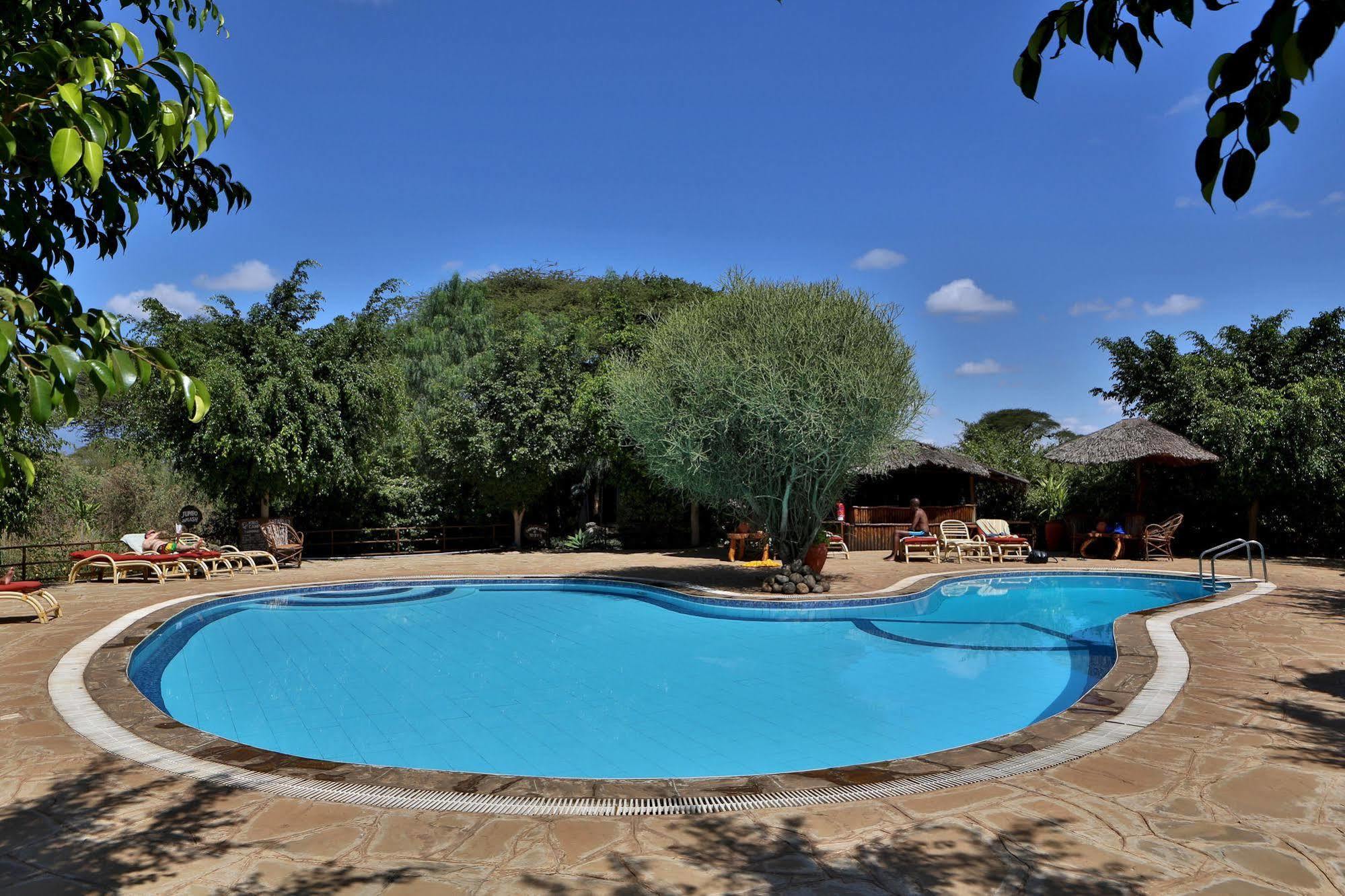 Kibo Safari Camp Villa Amboseli Exterior photo