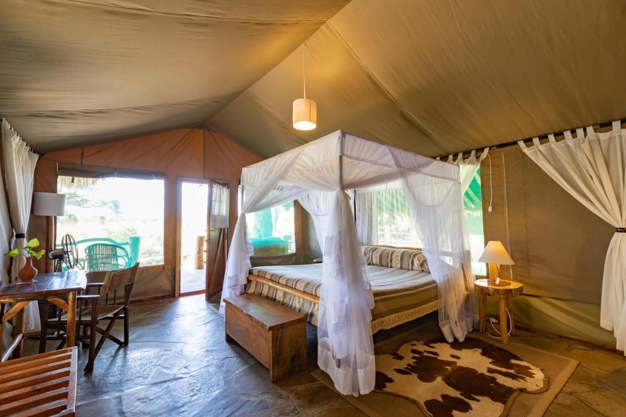 Kibo Safari Camp Villa Amboseli Exterior photo